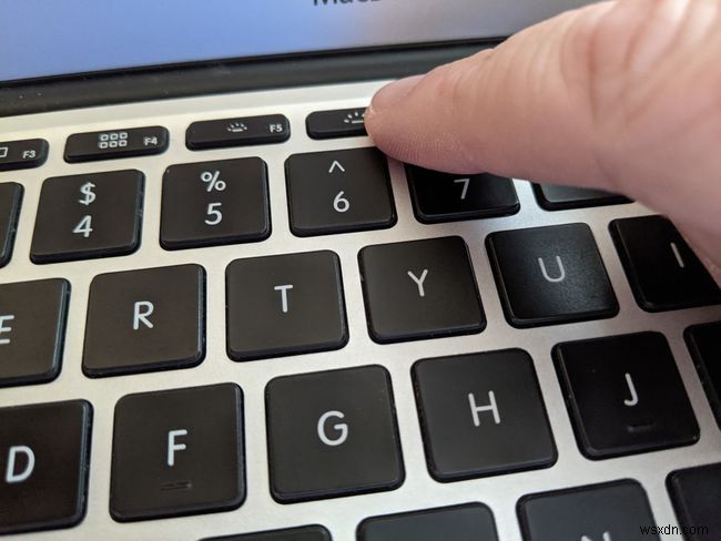 How to Turn On the Keyboard Light (Windows or Mac)