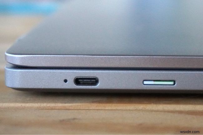 How to Use an External Drive With a Chromebook