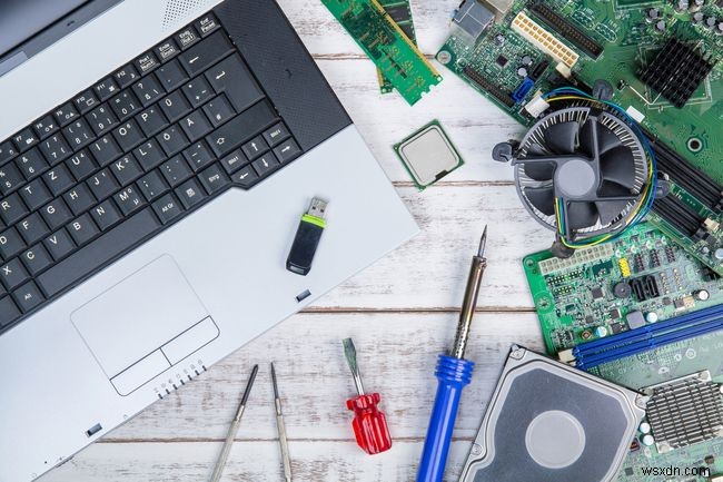 What Is RAM (Random Access Memory)?