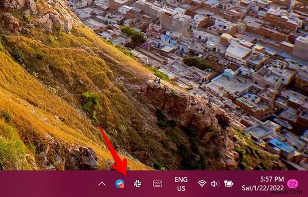 24 of the Best Tips to Use and Customize Windows 11 Taskbar