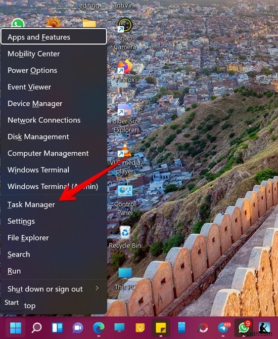24 of the Best Tips to Use and Customize Windows 11 Taskbar