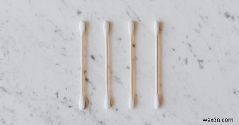 How to Clean a Headphone Jack: 5 Methods