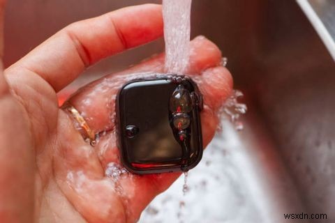 How to Clean Your Apple Watch Safely and Efficiently in 4 Steps