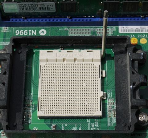 Hardcore Hardware Upgrades: How To Install Or Replace Your Own CPU