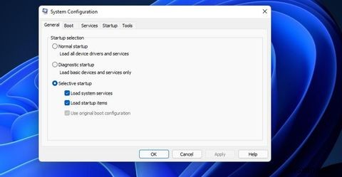 How to Fix Fortnite Not Saving Game Settings in Windows 11 and 10