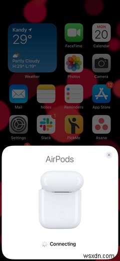 6 Fixes for AirPods Not Switching Automatically Between Apple Devices