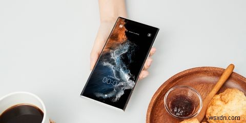 Do You Need to Buy a Flagship Phone in 2022 and Beyond?