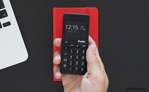 6 Reasons to Consider Switching to an Android-Based Dumbphone