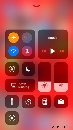 How to Turn Your Phones Flashlight On and Off