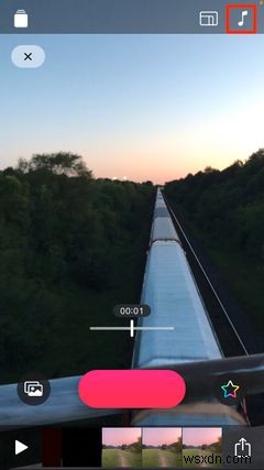 How to Create Fun Videos on Your iPhone With Apples Clips App