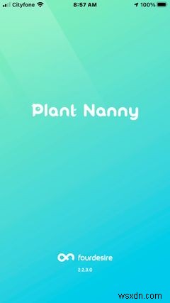 8 iPhone Hydration Apps That Remind You to Drink More Water