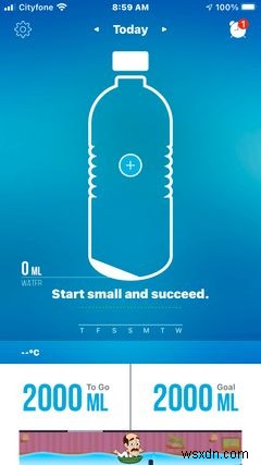 8 iPhone Hydration Apps That Remind You to Drink More Water