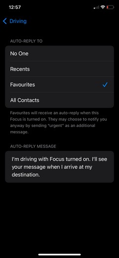 How to Use iOS’s Focus Mode to Automatically Reply to Texts While Driving