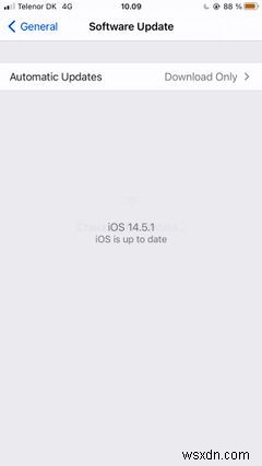 6 Reasons Your iPhone Is Slow and How to Fix It