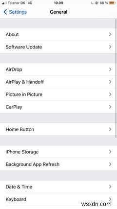 6 Reasons Your iPhone Is Slow and How to Fix It