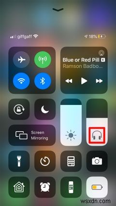 7 Fixes for an iPhone Stuck in Headphone Mode