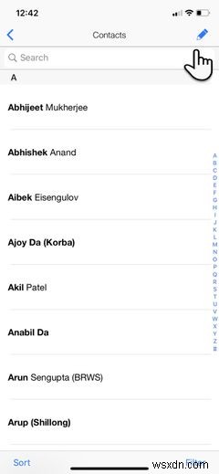 How to Delete Multiple Contacts on an iPhone