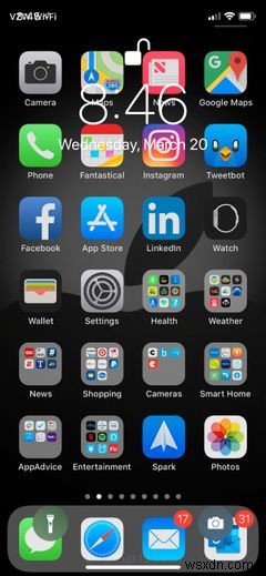 The Best Phone and Text Pranks: 7 iPhone Pranks to Mess With Someone