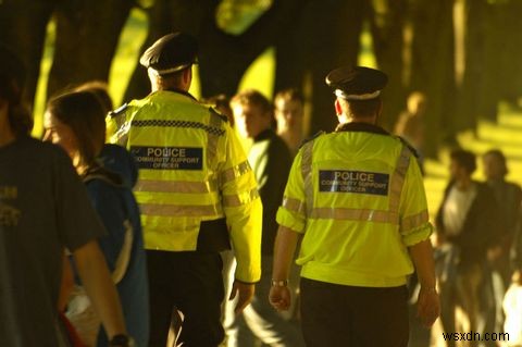 4 Services That Track You Through Your Smartphone