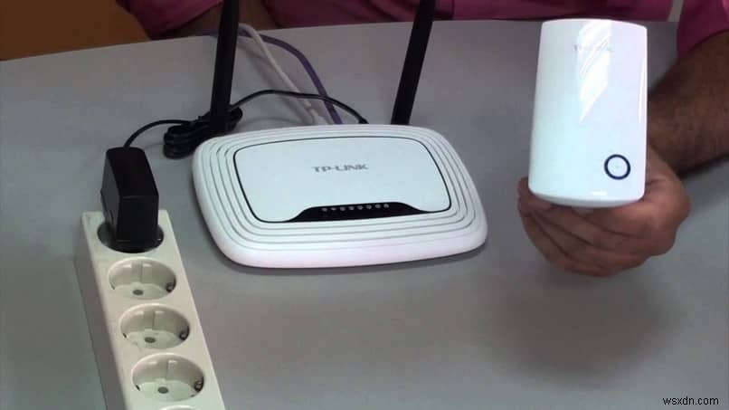 How to Configure a WiFi Repeater to Connect to the Best Internet Signal?  – Step by step (Example)