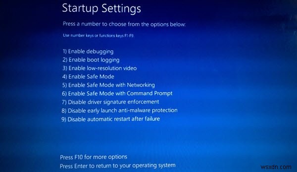 Can you install Windows Updates in Safe Mode in Windows 11/10?