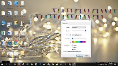 Windows 11/10 Christmas Themes, Wallpapers, Tree, Screensavers, Snow and more!
