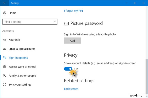 How to remove email address from Login screen in Windows 11/10