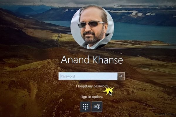 Reset Forgotten Microsoft Account password from Login Screen in Windows 11/10
