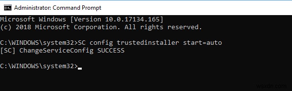 Windows 11/10 stuck on Working on updates