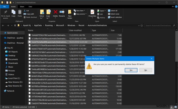 Windows File Explorer stuck on ‘Working on it…’ message