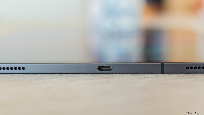 How to transfer photos to an iPad