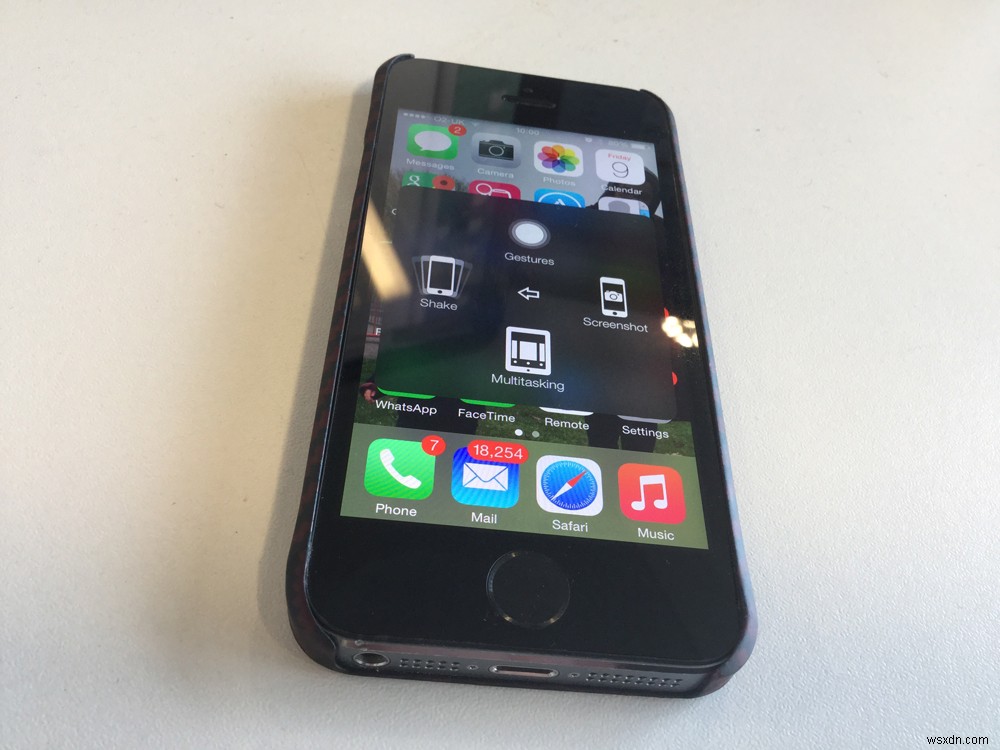 How to take a screenshot on iPhone or iPad