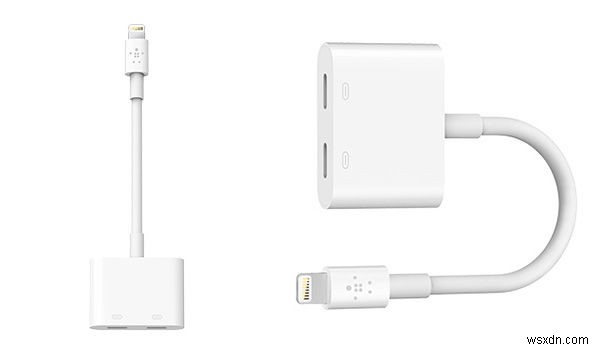 How to charge iPhone and listen to music