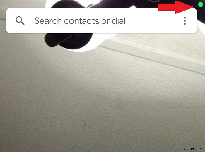 Use Access Dots to Find Out If Apps Are Using Microphone and Camera in the Background