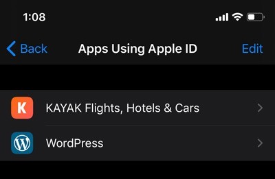 How to Use iOS 13’s New “Sign in with Apple” Feature
