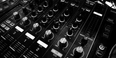 5 of the Best Android Apps to Compose Music on the Go