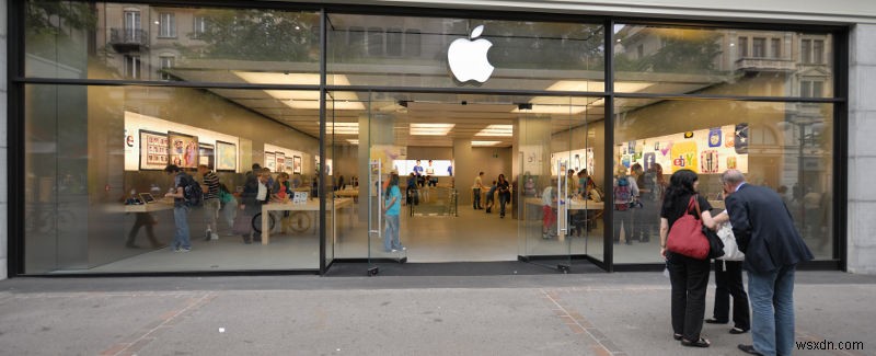 Why Are Smartphone Sales Declining?