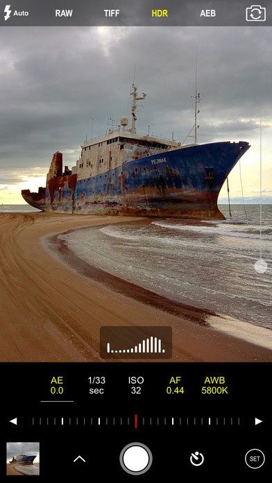 5 Useful Apps to Shoot Video on Your iPhone Like a DSLR