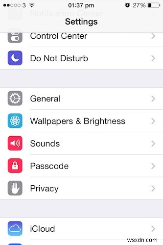 Easily Create a Template for Your iOS Wallpaper and Lock Screen Background [Quick Tips]