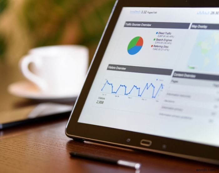 What to Look for When Choosing a Portable Monitor