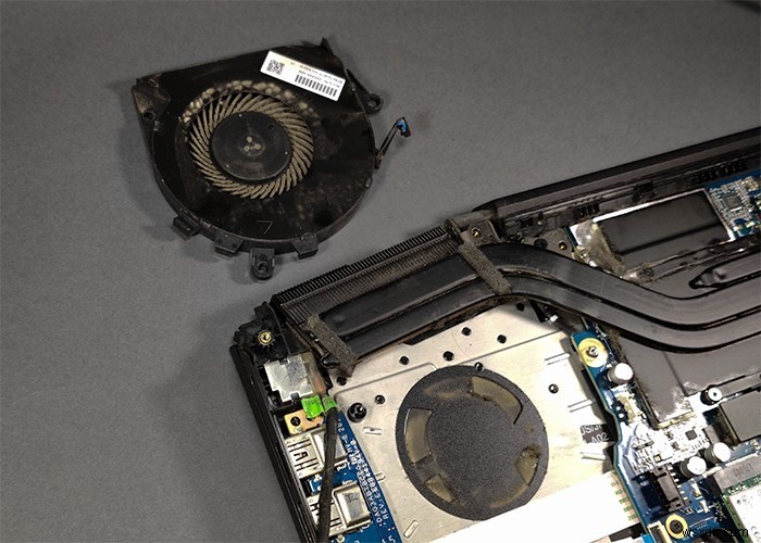 How to Fix an Overheating Laptop from Its Internals