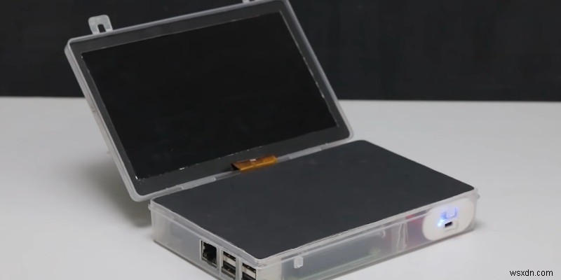 Using a Raspberry Pi to Build a Mini DIY Laptop