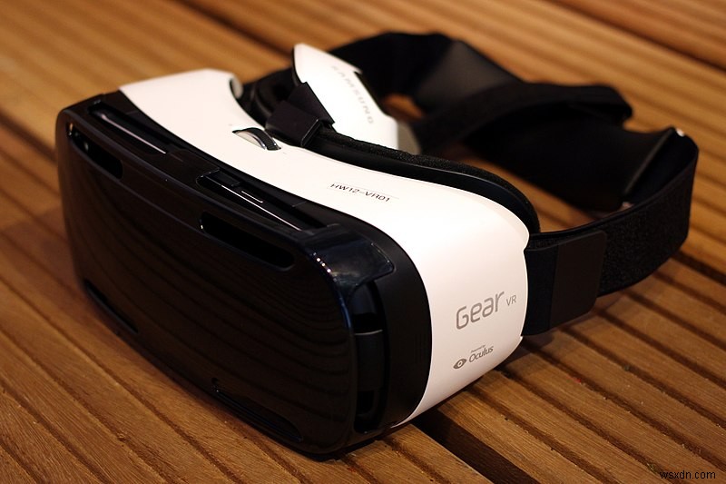 5 Good, Affordable Virtual Reality Headsets for Trying VR Games
