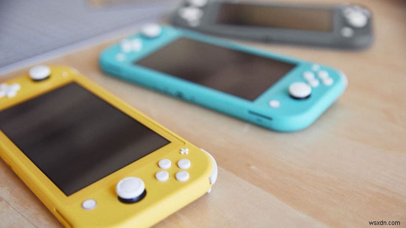 The Nintendo Switch vs. Nintendo Switch Lite: Which One Should You Buy?