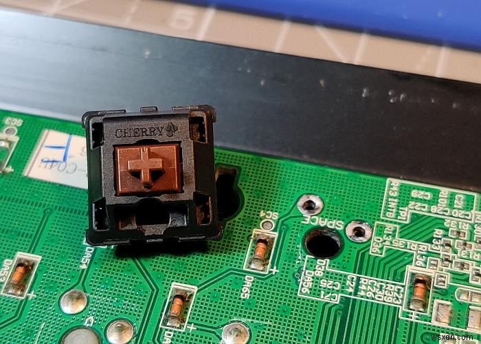 DIY Repair: Mechanical Keyboard Switch Replacement – It’s Easier than You Think