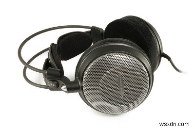 Open-back vs. Closed-back Headphones – Which One Should You Get?