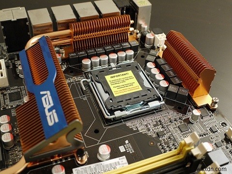 How a Motherboard Works
