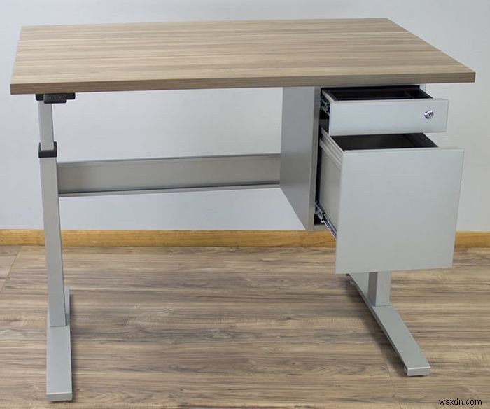 VertDesk Review: A Quality, Customizable Electric Standing Desk