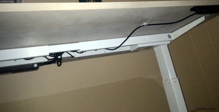 Autonomous SmartDesk 2 Review: An Affordable Electric Standing Desk