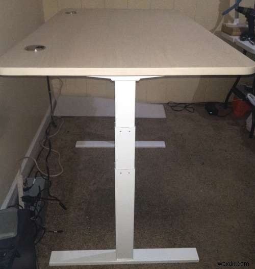 Autonomous SmartDesk 2 Review: An Affordable Electric Standing Desk